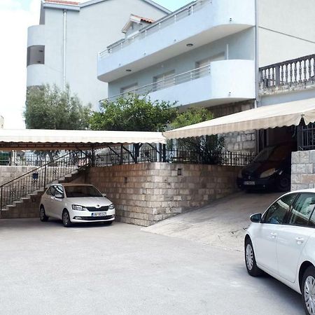 Studio Apartments Ilija Cattaro Esterno foto