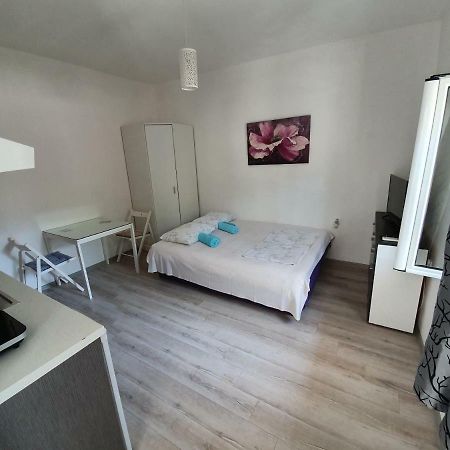 Studio Apartments Ilija Cattaro Esterno foto