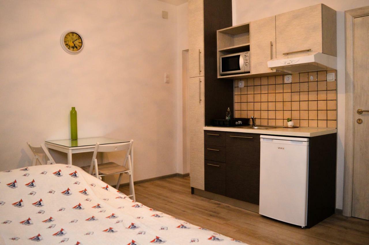 Studio Apartments Ilija Cattaro Esterno foto