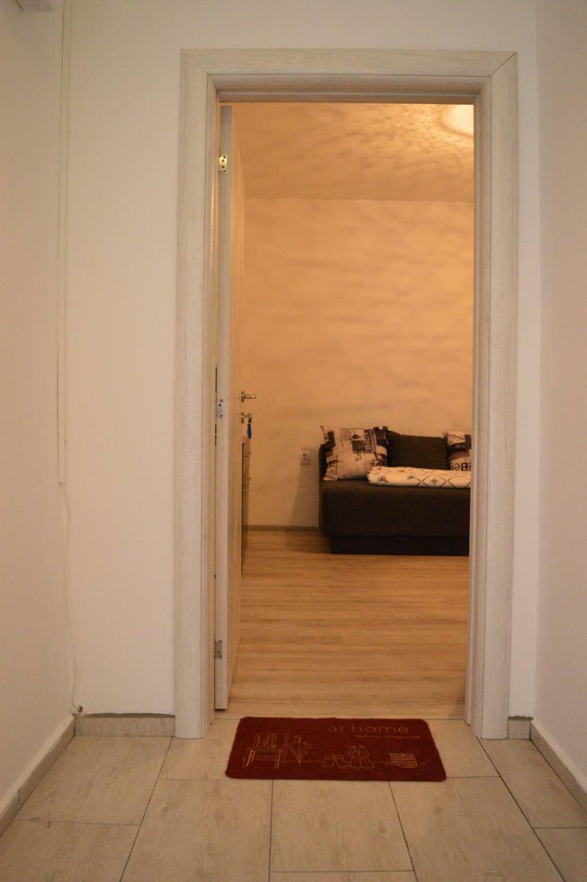 Studio Apartments Ilija Cattaro Esterno foto