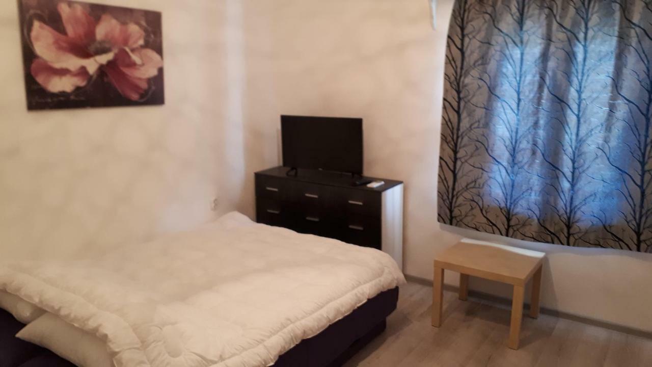 Studio Apartments Ilija Cattaro Esterno foto