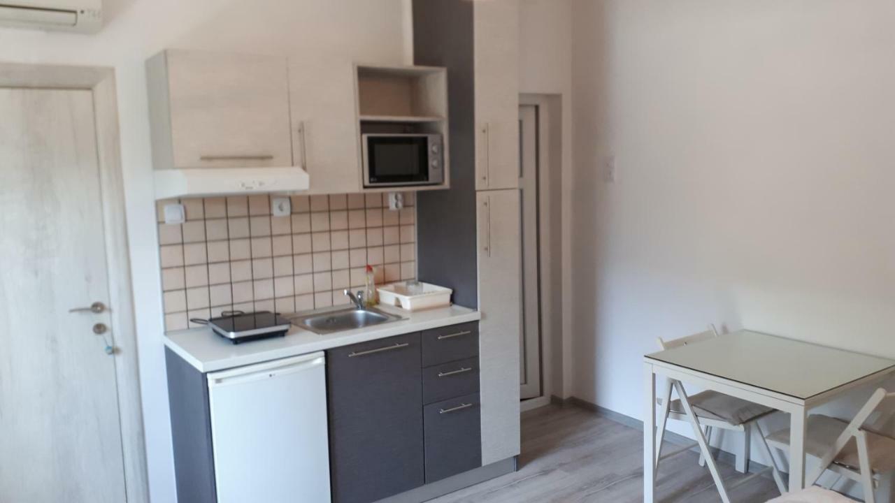 Studio Apartments Ilija Cattaro Esterno foto